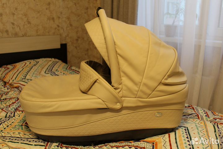 Детская коляска Roan Emma Chrome 2 в 1