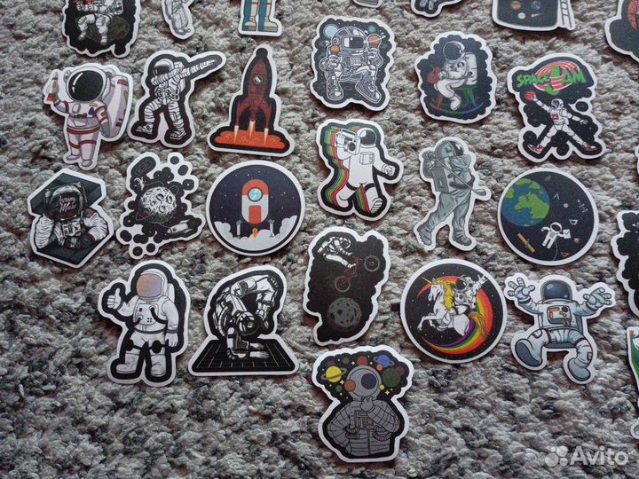 Наклейки Космонавты