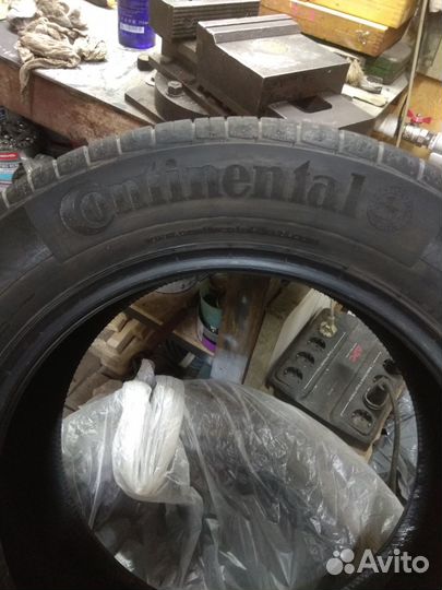 Continental ContiPremiumContact 225/60 R17 99V