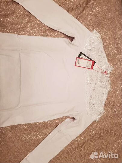 Белые блузки для школы