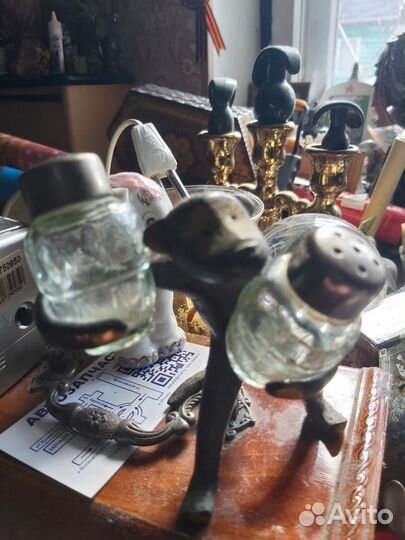 Соль перечница с обезьяной