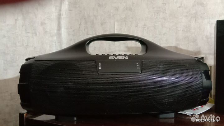 Планшет, колонка, DVD