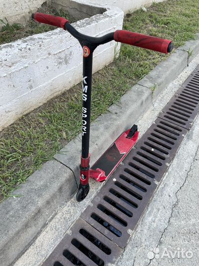 Трюковой самокат KMS sport