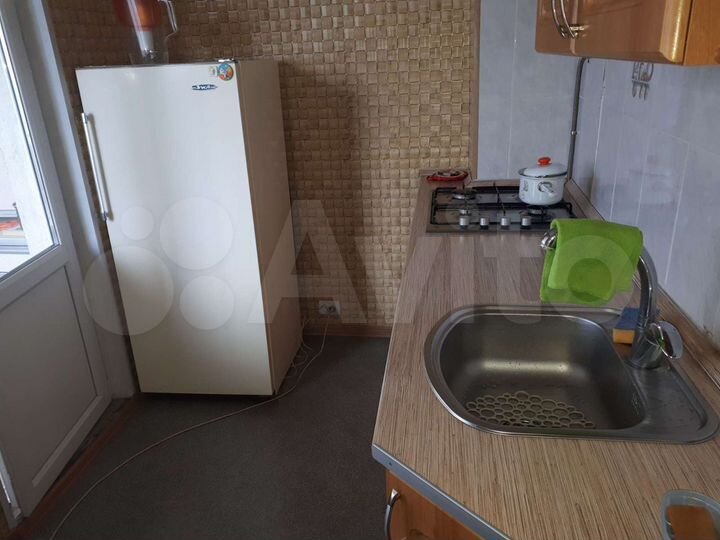 Комната 13 м² в 2-к., 2/5 эт.