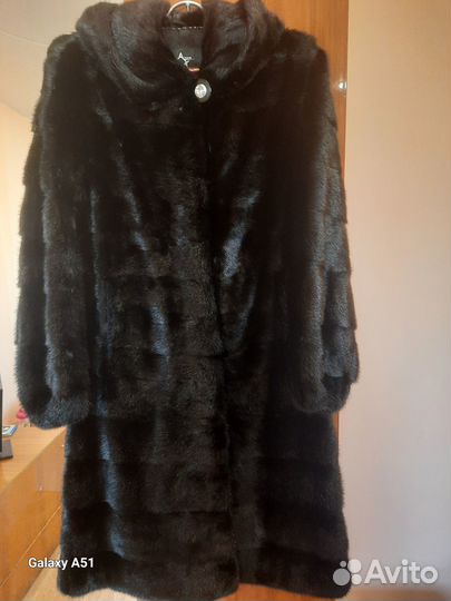 Шуба норковая с капюшоном 44 46