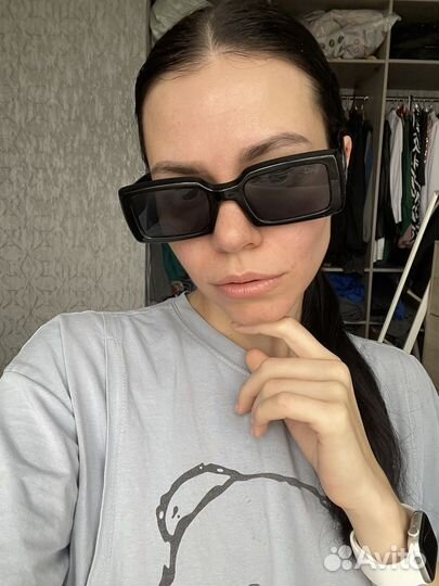 Солнцезащитные очки женские брендовые