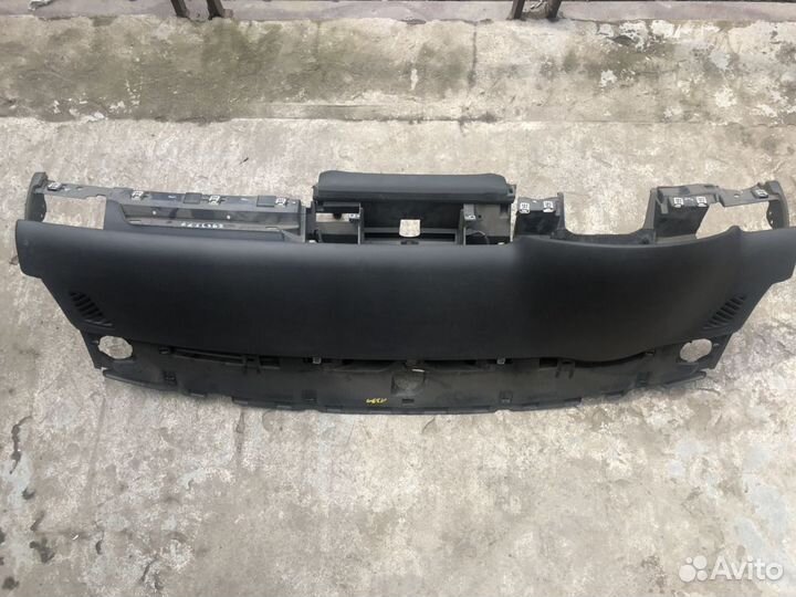 Торпедо черная Audi A8 D3 4E1857001G