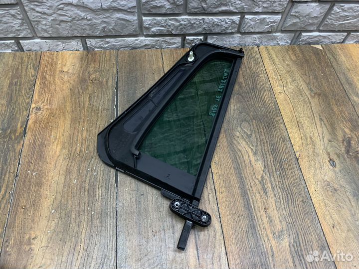 VW Tiguan 2 Стекло двери задней (форточка) LH RH