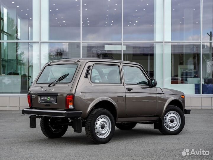 ВАЗ Niva Legend 1.7 МТ, 2022, 182 км