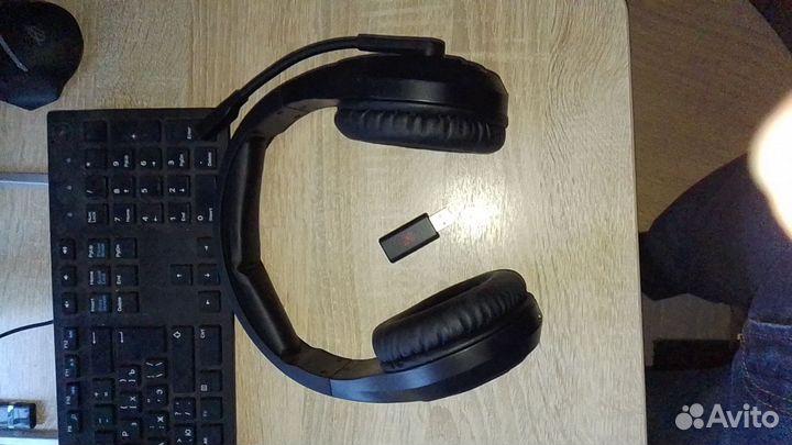 Наушники беспроводные