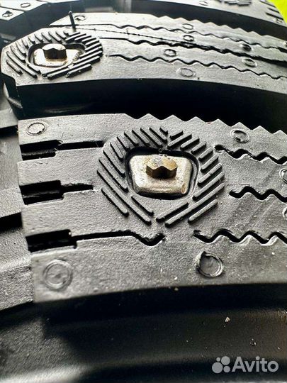 Pirelli Ice Zero 215/55 R18 99T