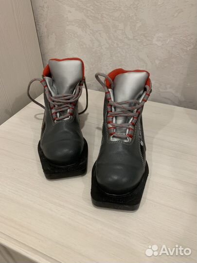 Лыжные ботинки larsen nord