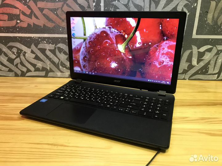 Вместительный ноутбук Acer Intel/8GB/SSD+HDD