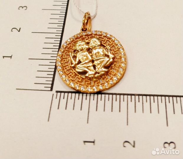 Золотая подвеска (18020)