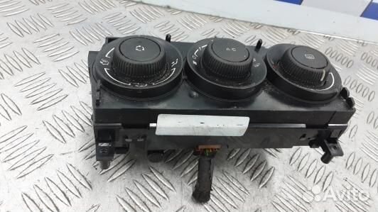 Блок управления печки и климат-контроля peugeot 30