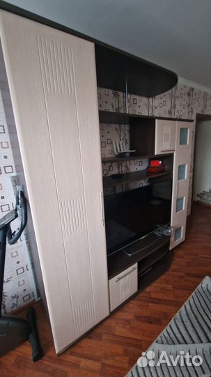 Продам стенку бу