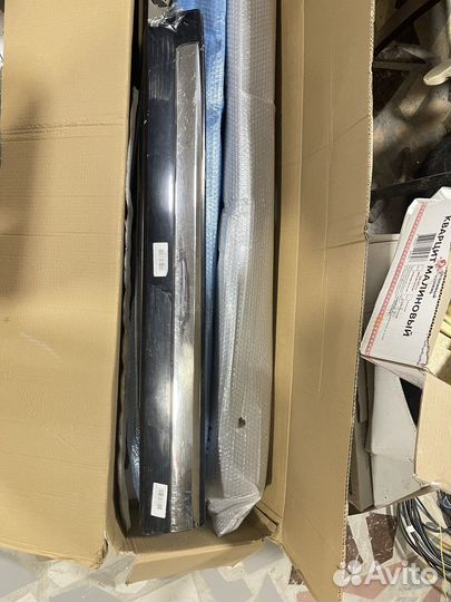 Молдинги на левые двери Toyota land cruiser 200