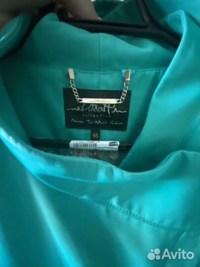 Плащ женский