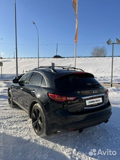 Infiniti QX70 3.0 AT, 2014, 115 000 км