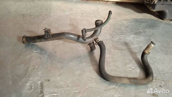 Патрубок охлаждения Peugeot 206 2003