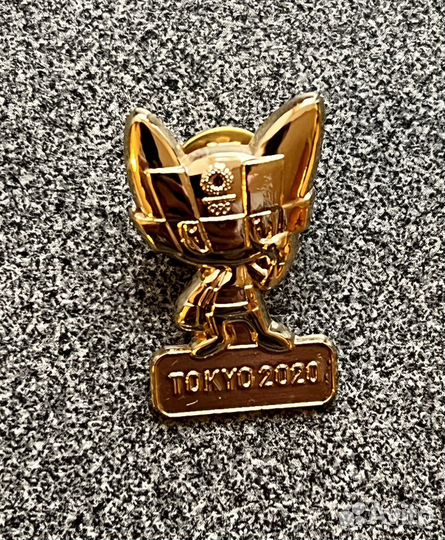 Значок олимпийский Tokyo 2020