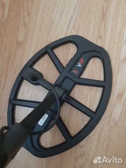 Металлоискатель minelab vanquish 540