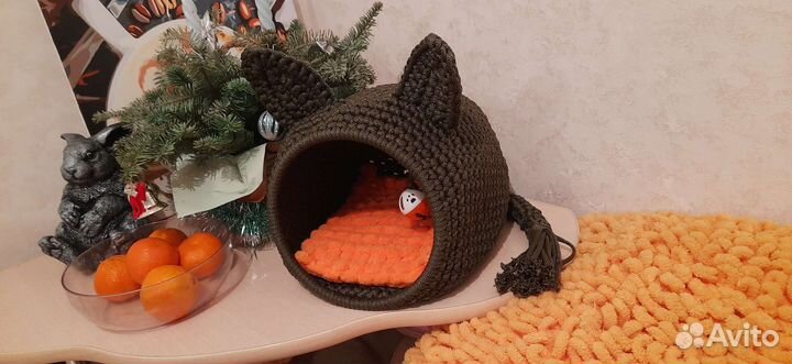 Домик для котёнка или маленькой собачки