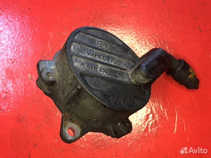 Вакуумный насос Mercedes-Benz E-Class W210 OM611