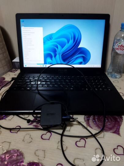 Ноутбук asus