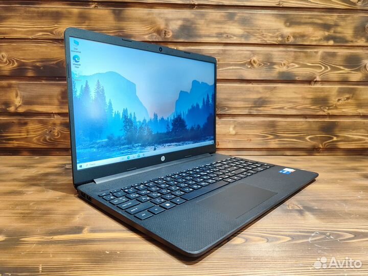 Ноутбук HP Intel Core I5-1235U 512GB SSD