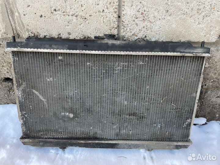 Радиатор охлаждения nissan 2.0 cvt