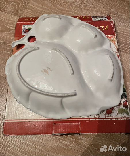 Сервировочные блюда (тарелки,менажница)