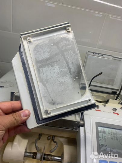 Станок для обточки линз Nidek LE -7070