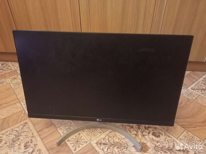 Монитор для компьютера