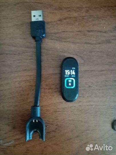 Фитнес браслет