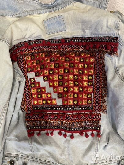 Джинсовая куртка джинсовка