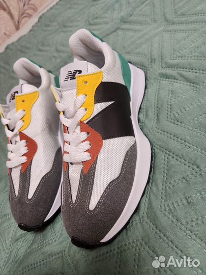 Кроссовки женские NB