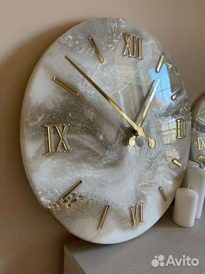 Часы и изделия из эпоксидной смолы