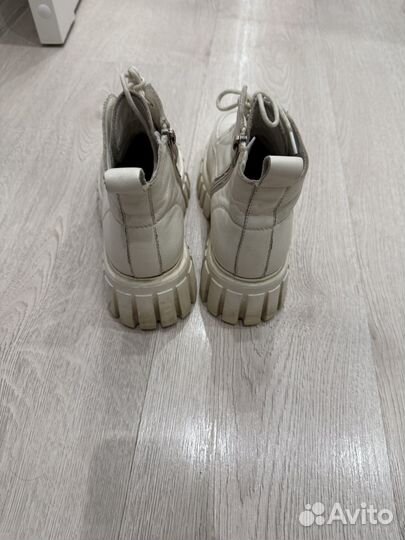 Ботинки кожаные демисезонные