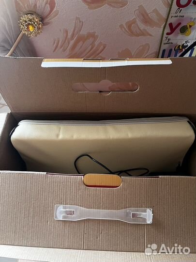 Массажер для шейного отдела и плеч