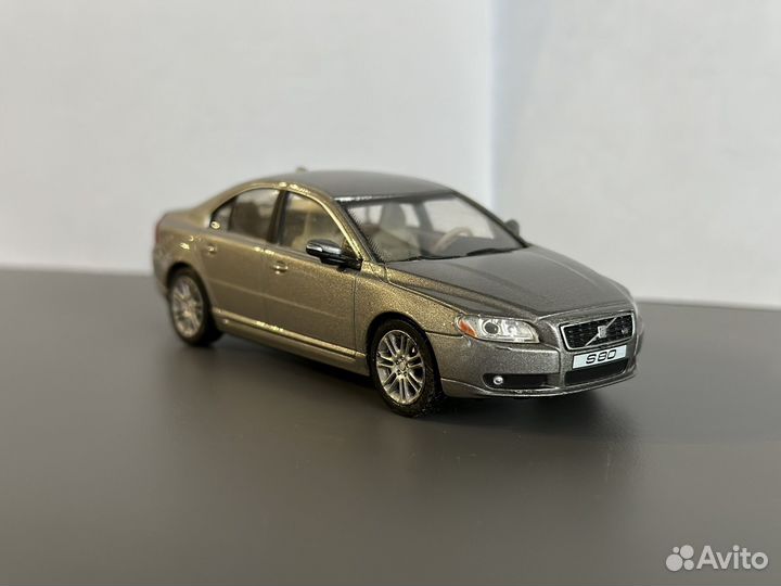 Volvo 1:43 модели/коллекция