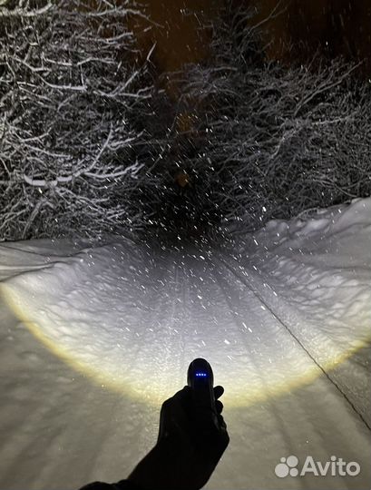 Ручной фонарь на мощном диоде P90. 8ч света 26650