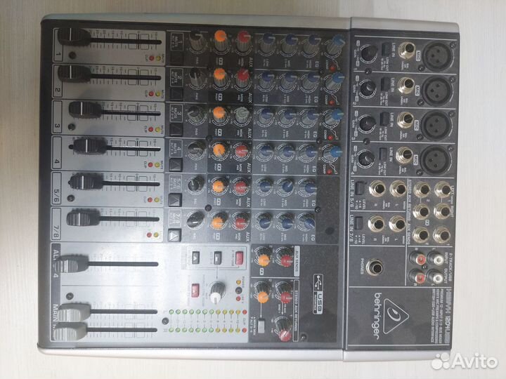 Продается микшерный пульт