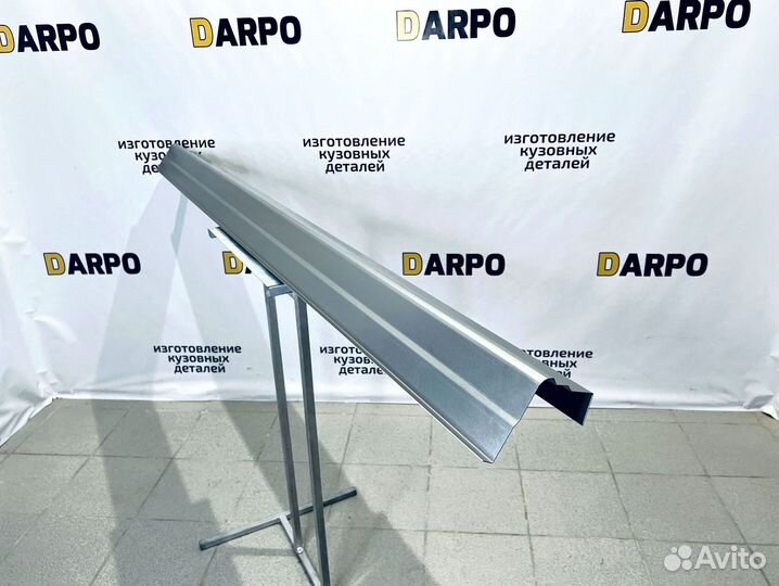 Пороги для Nissan X-Trail T30 2001-2007 (T30)