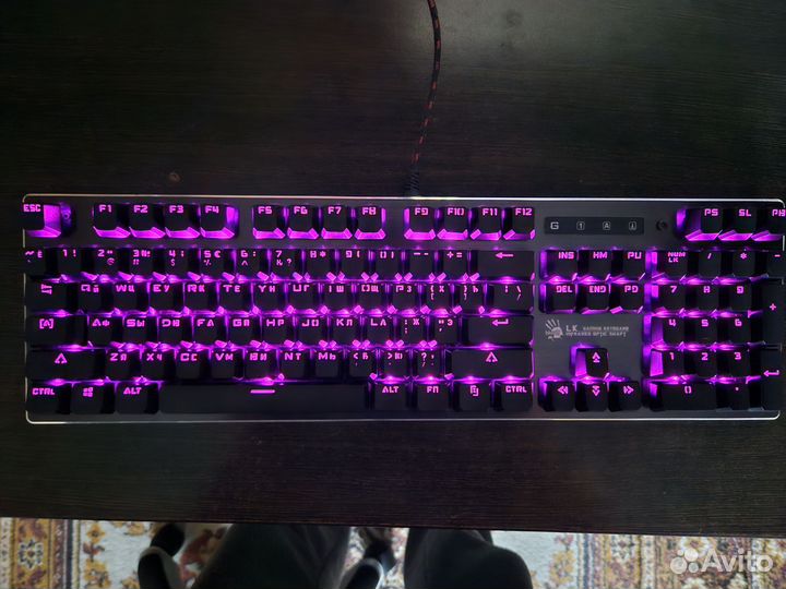Игровая механическая клавиатура