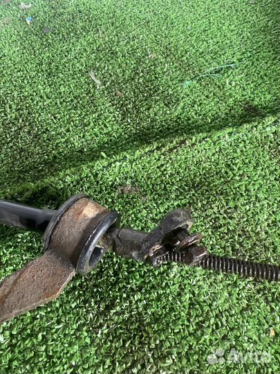 Трос ручника Toyota Celica ZZT231 2ZZ-GE 2000