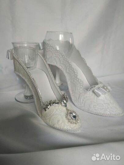 Туфелька бокал для свидетеля. Свадебные аксессуары