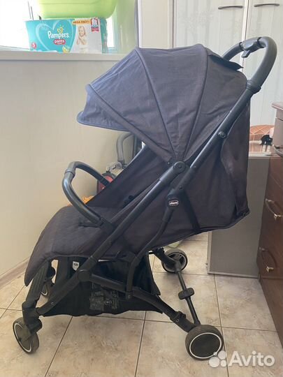 Прогулочная коляска chicco