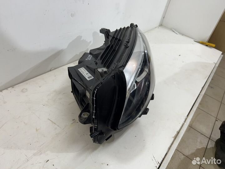 Фара передняя левая Mercedes-Benz GLC W253 X253