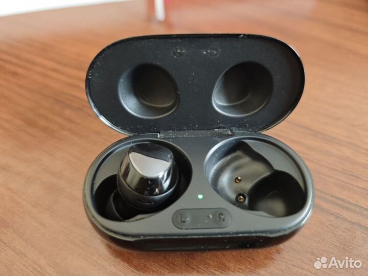 Samsung galaxy buds plus